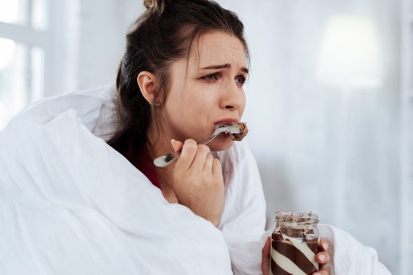 Key Factors That Influence Emotional Eating That Save Time